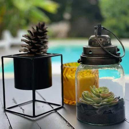 Domaine De L'espal Hotel Meursac