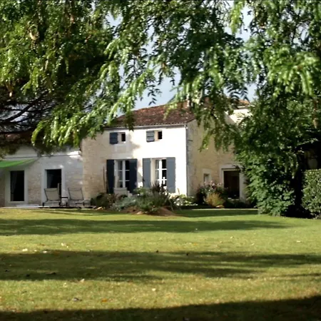 Hotel Domaine De L'espal Meursac