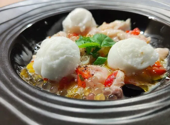 Domaine De L'espal Hotel Meursac