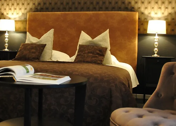 Hotel Domaine De L'espal *